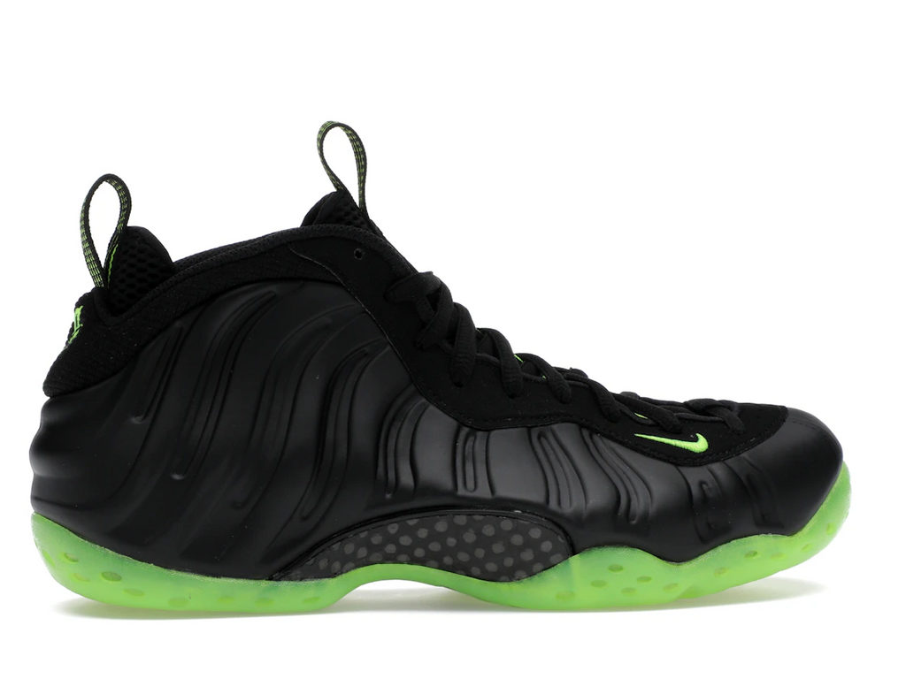 Nike Air Foamposite One Black Volt