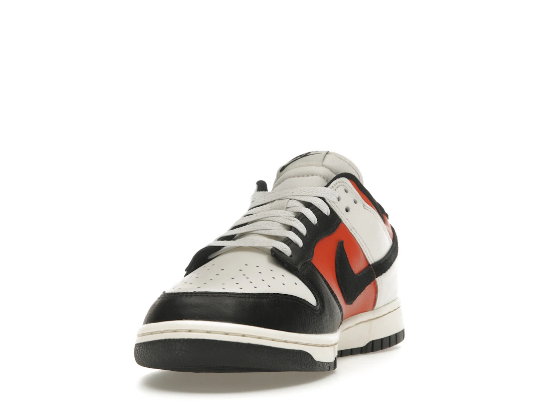 Nike Dunk Low Vintage Coral
