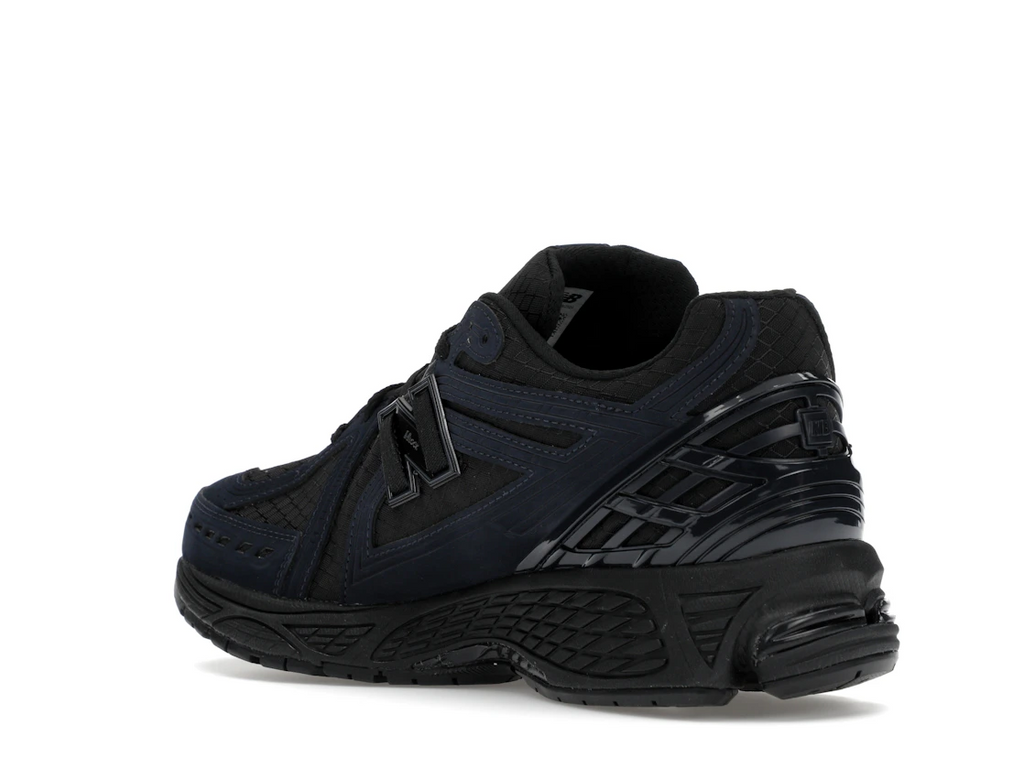 New Balance 1906R Cordura Outerspace
