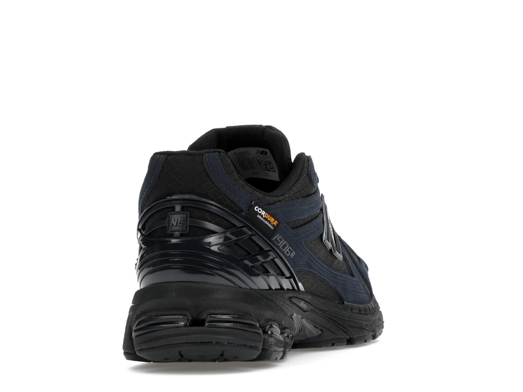 New Balance 1906R Cordura Outerspace