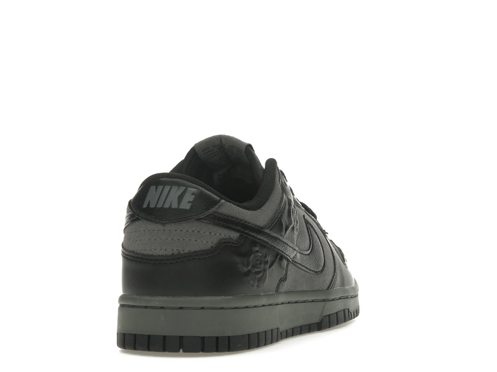Nike Dunk Low Black Roses (W)