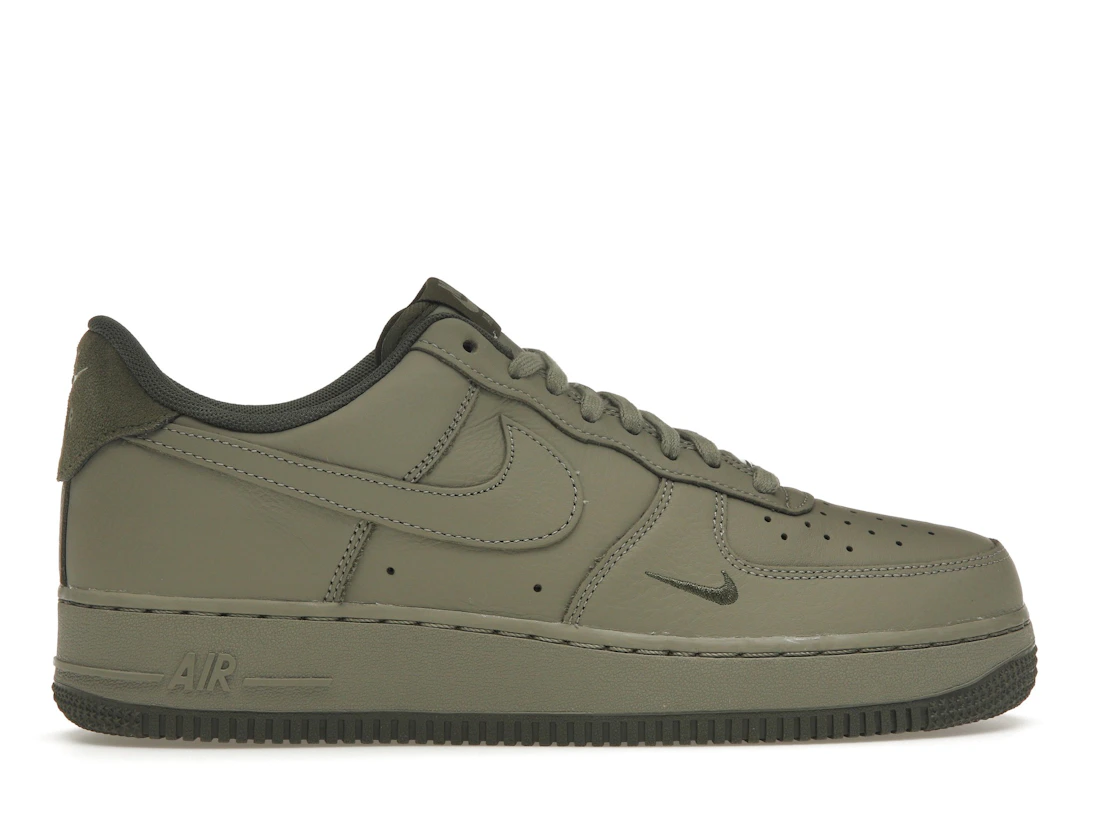 Nike Air Force 1 Low '07 LV8 Light Army Cargo Khaki