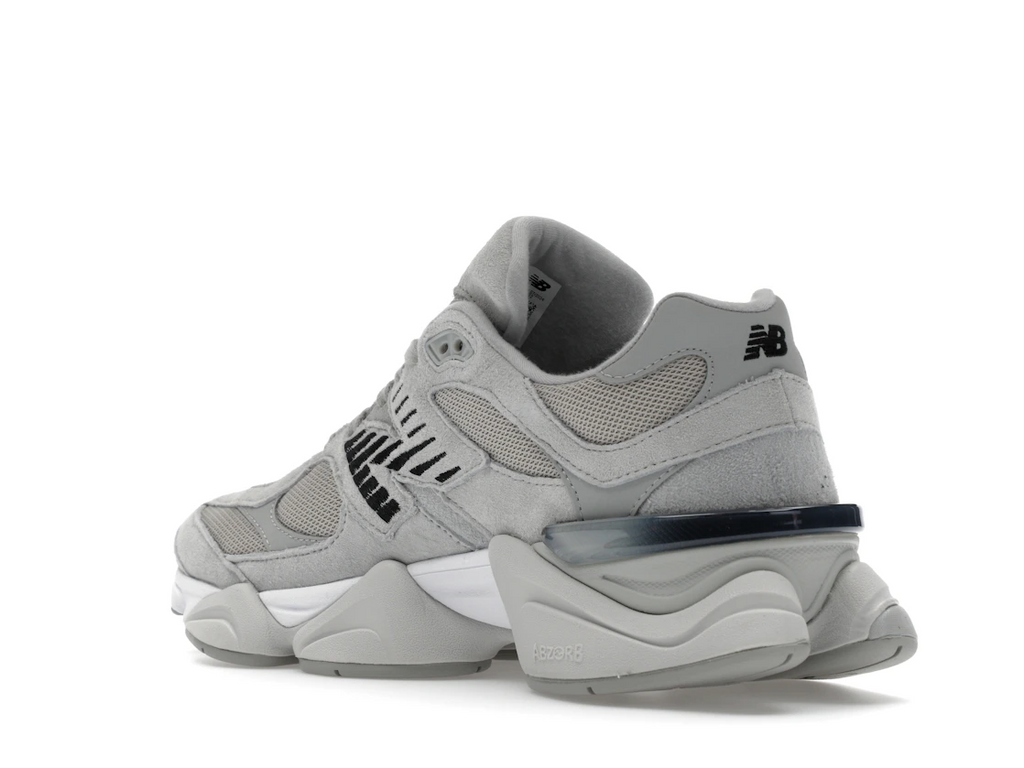 New Balance 9060 Silver Metallic Grey