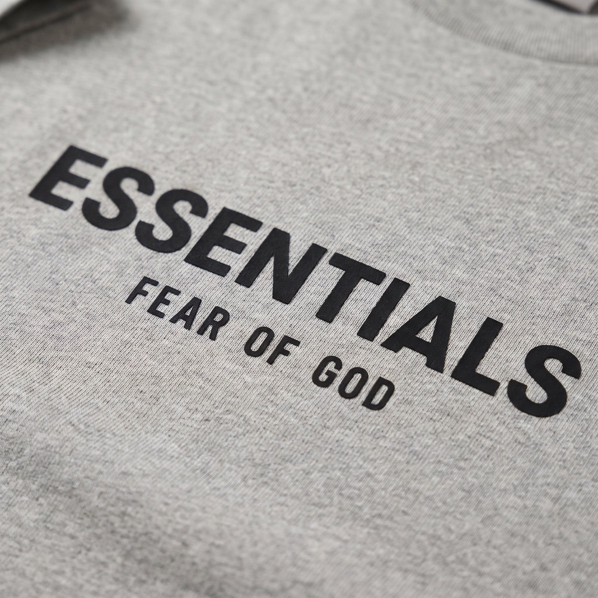 tričko Fear of God Essentials S22 T-shirt Dark Oatmeal ADONIO