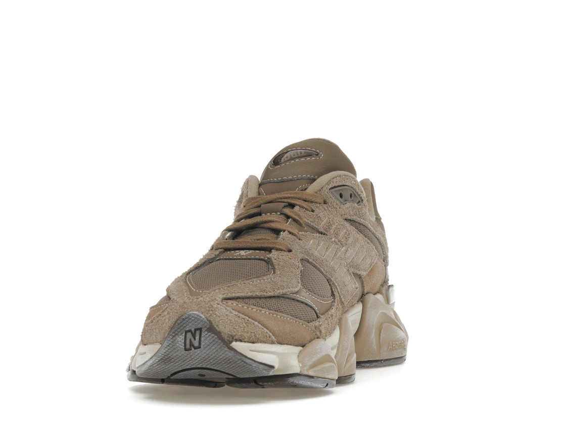 New Balance 9060 Mushroom Timberwolf