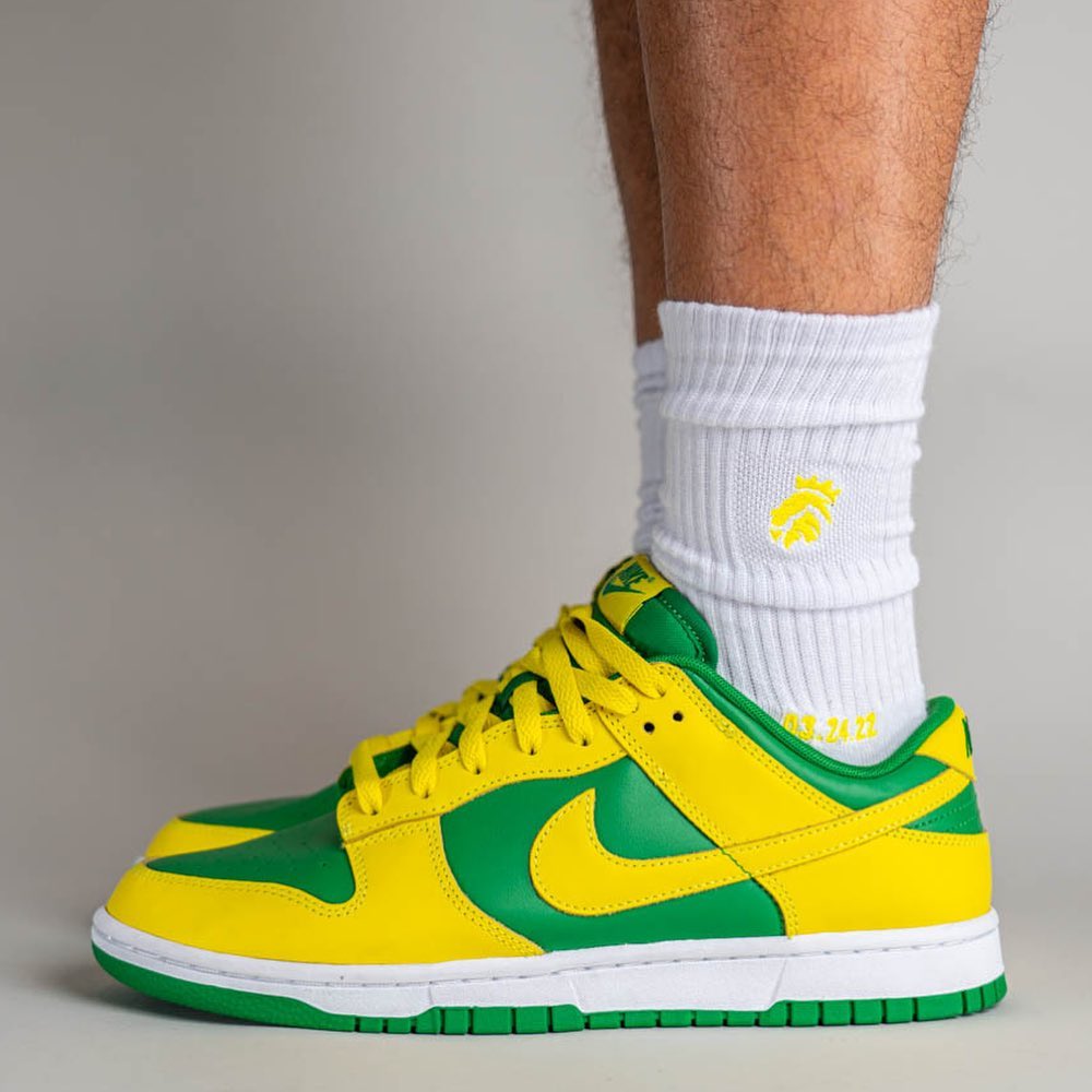Nike Dunk Low Reverse Brazil
