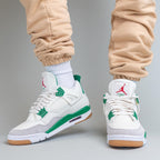 Air Jordan 4 SB Retro Pine Green