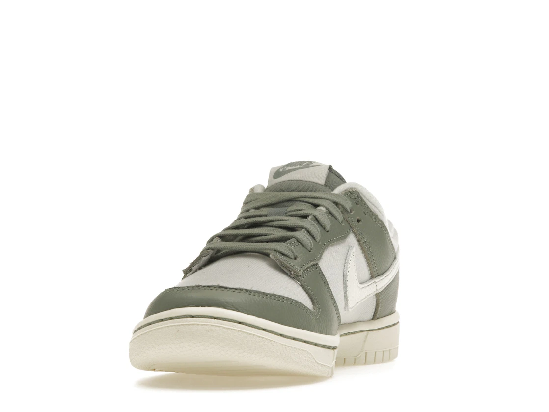 Nike Dunk Low Mica Green