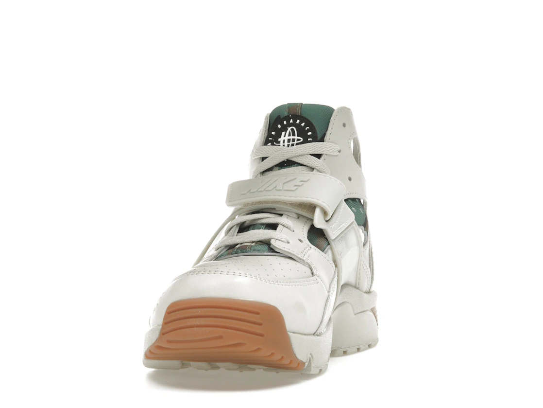 Nike Air Trainer Huarache Corteiz Light Bone