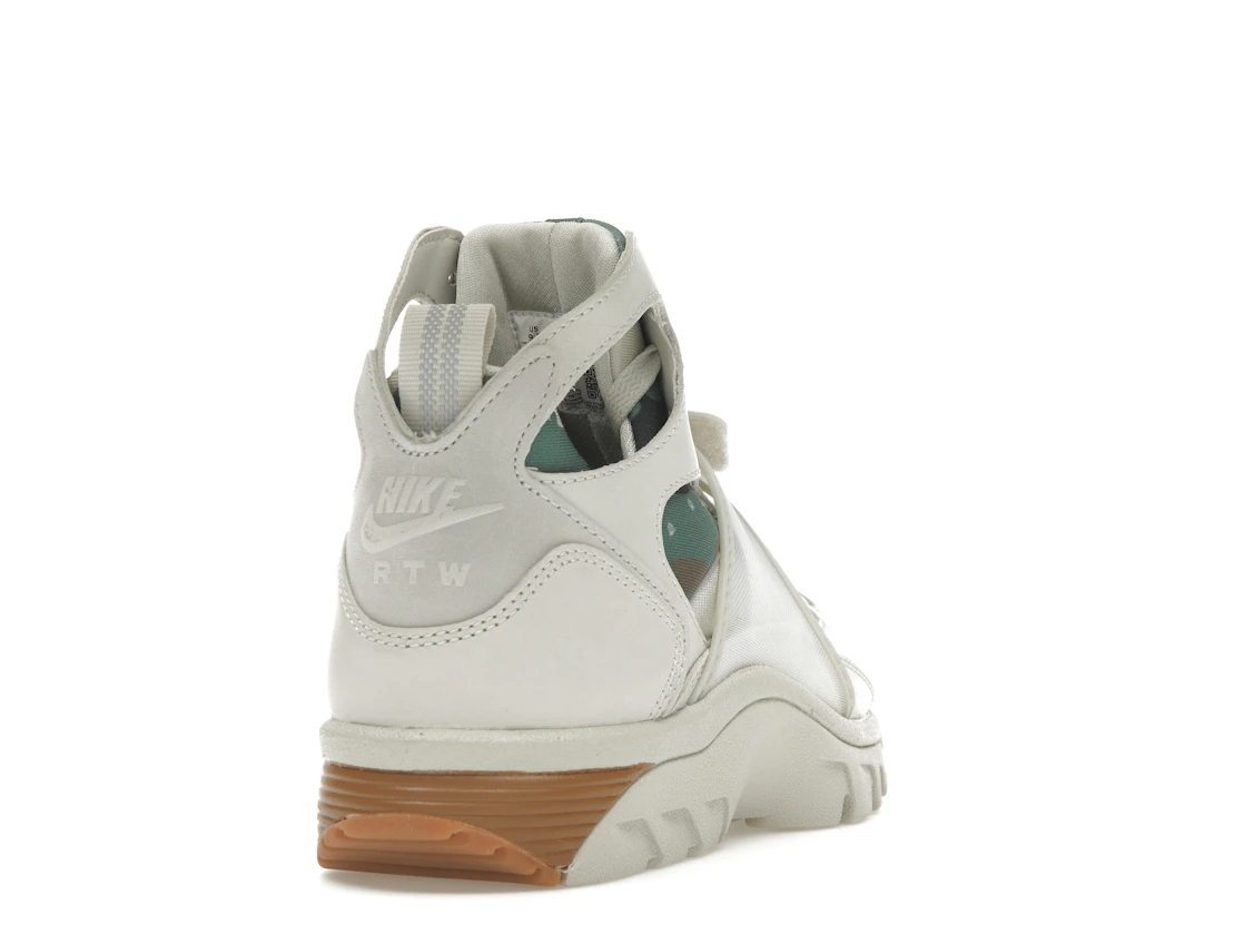 Nike Air Trainer Huarache Corteiz Light Bone