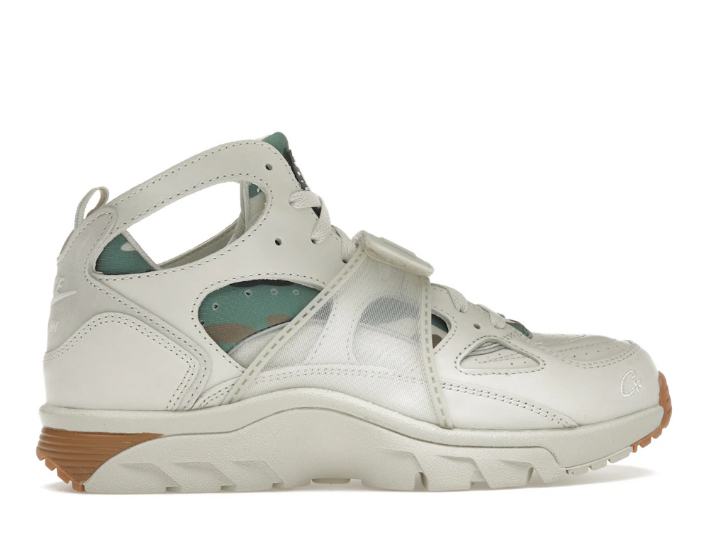 Nike Air Trainer Huarache Corteiz Light Bone