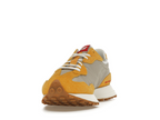 New Balance 327 Varsity Gold Beige