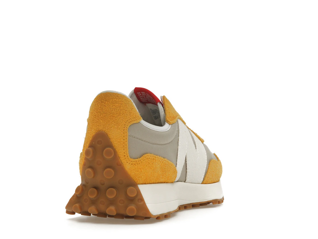 New Balance 327 Varsity Gold Beige