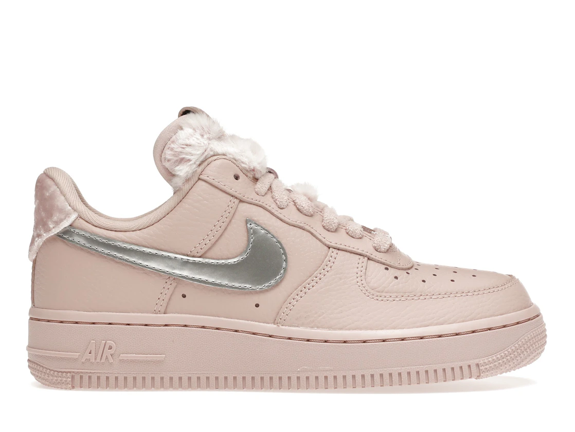 Nike Air Force 1 Low Faux Sherpa Fur (W)