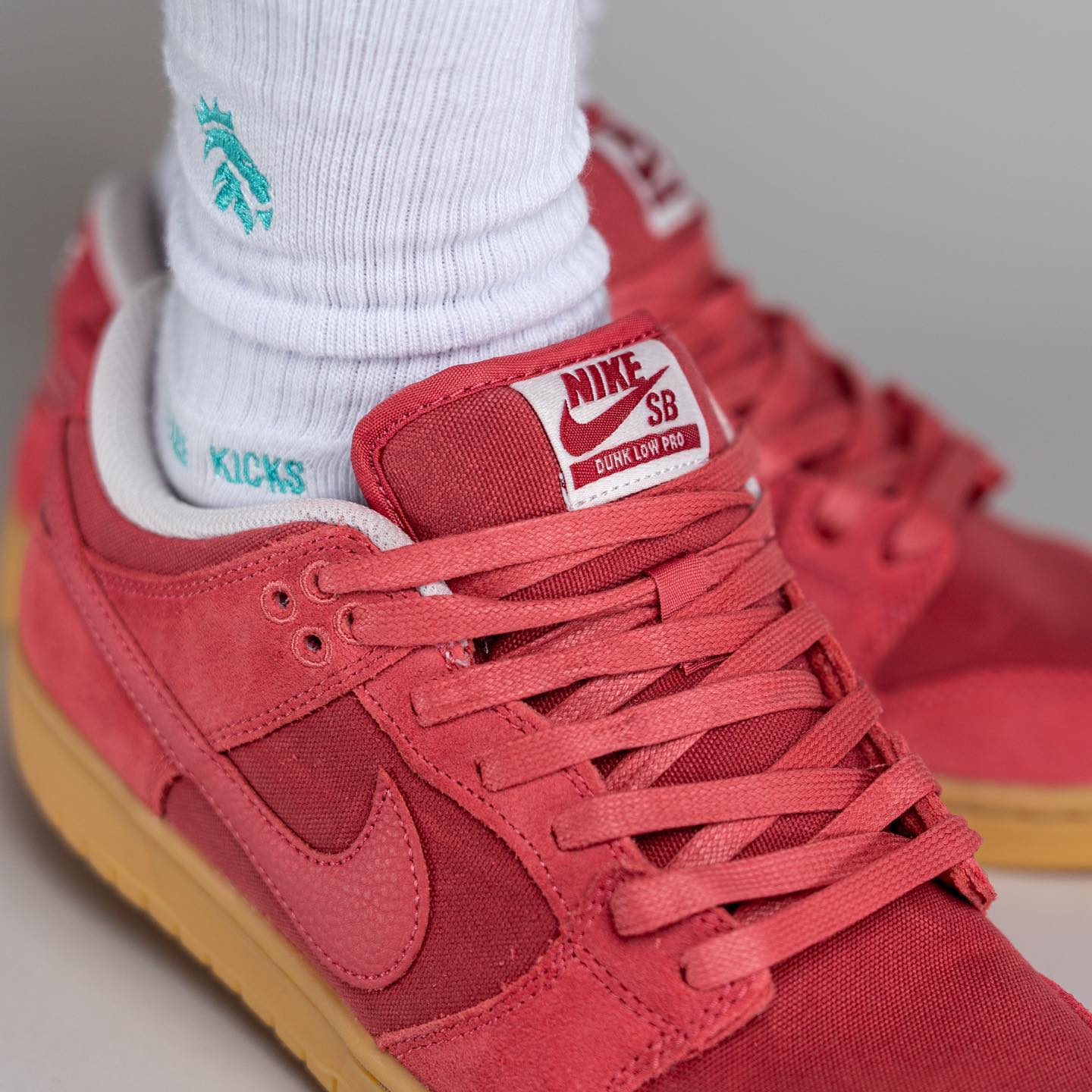 Nike SB Dunk Low Adobe