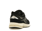 New Balance 2002R Black Vintage