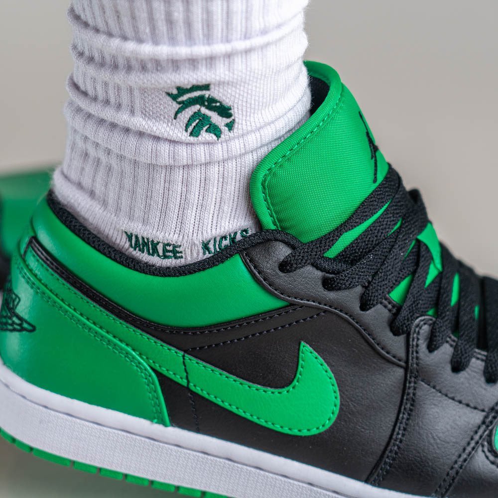 Air Jordan 1 Low Lucky Green
