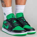 Air Jordan 1 Low Lucky Green
