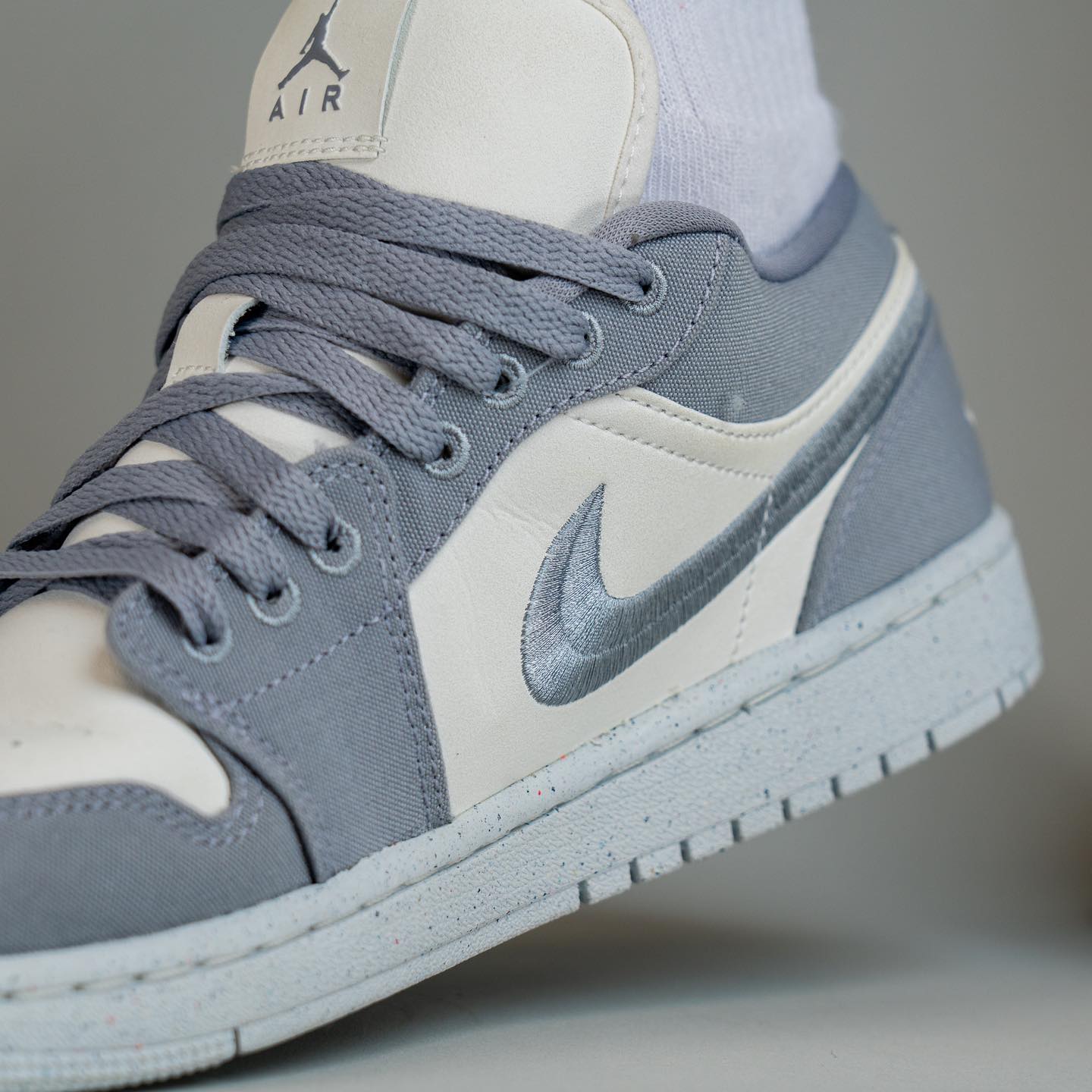 Air Jordan 1 Low SE Light Steel Grey (W)