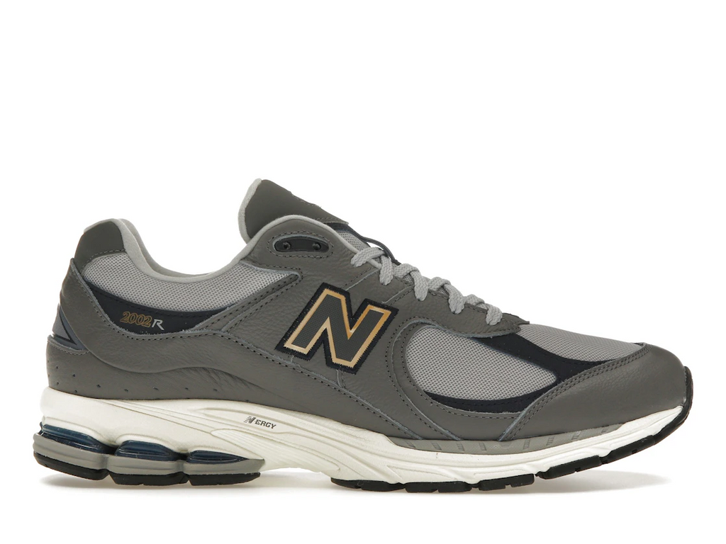 New Balance 2002R Castlerock