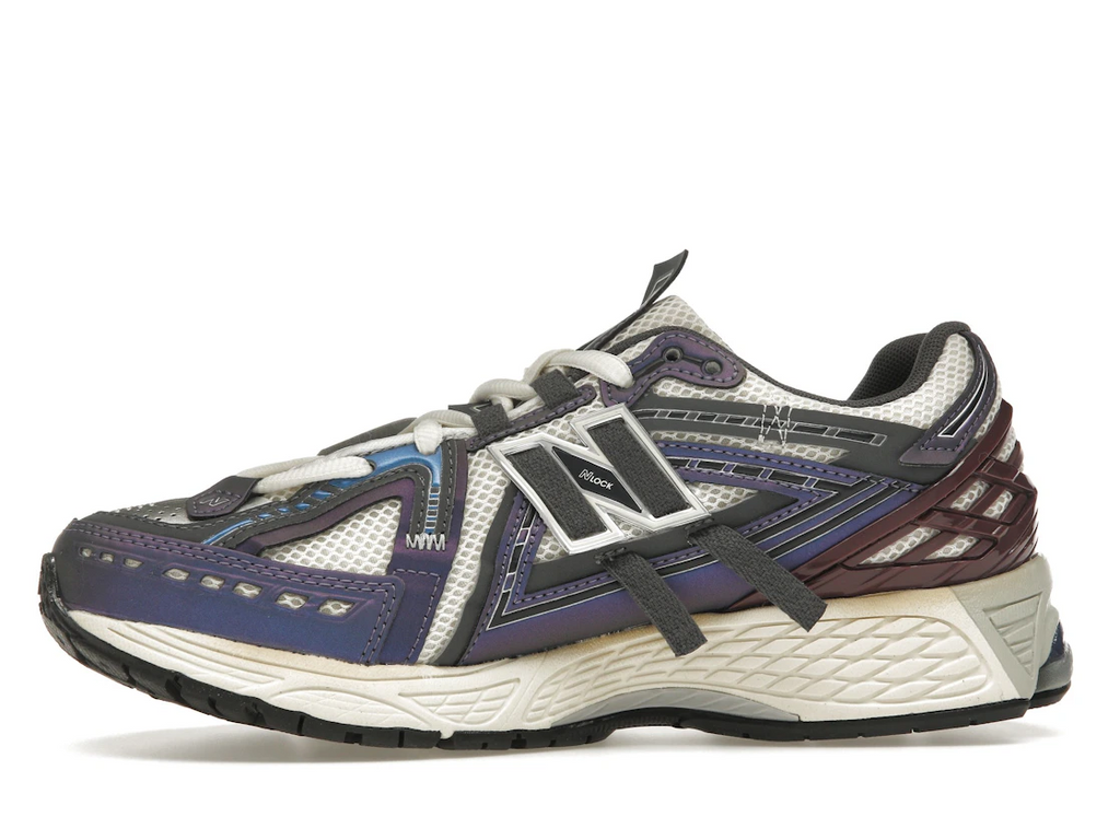 New Balance 1906A Inkwell Sea Salt