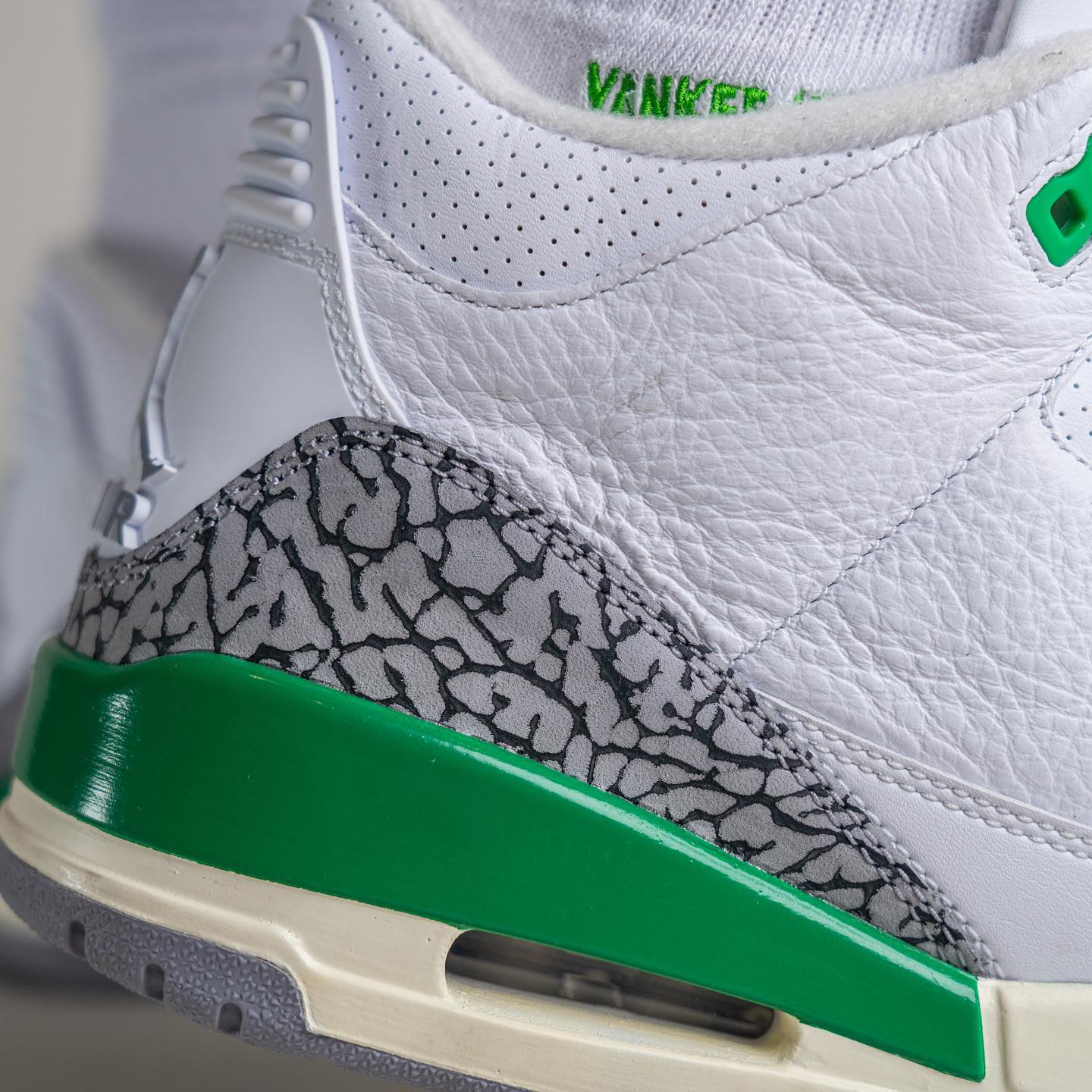 Air Jordan 3 Retro Lucky Green (W)