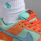 Nike SB Dunk Low Orange Emerald Rise