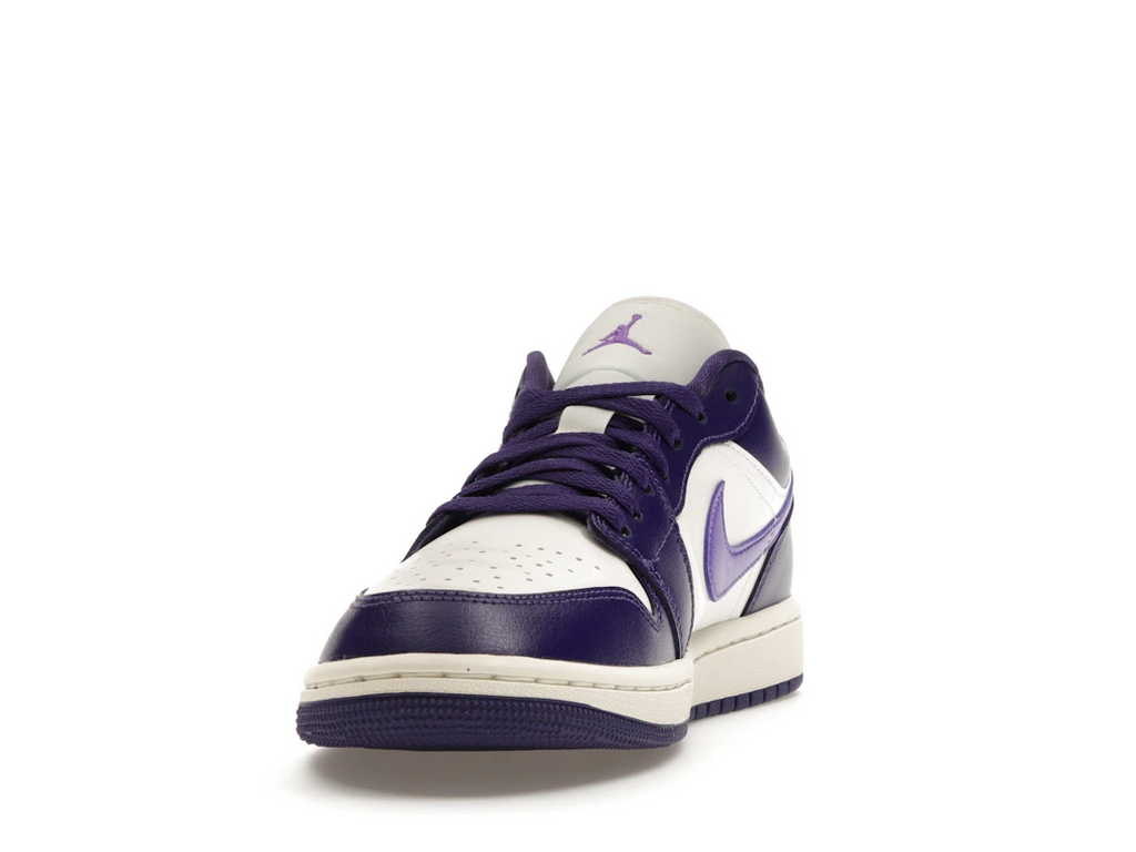 Jordan 1 Low SE Sky J Purple (W)