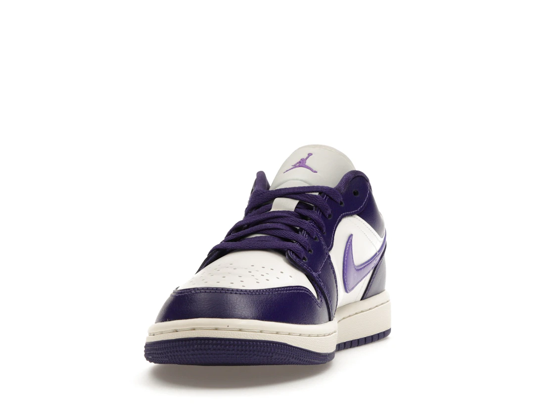 Jordan 1 Low SE Sky J Purple (W)