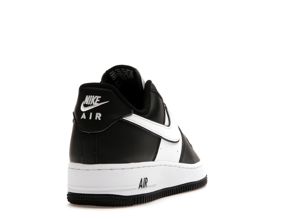 Nike Air Force 1 '07 Low White Swoosh Panda