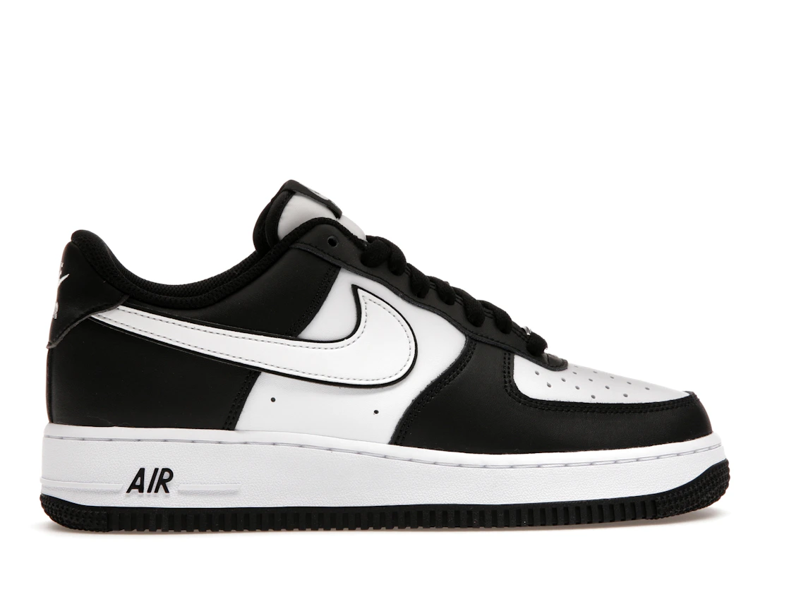 Nike Air Force 1 '07 Low White Swoosh Panda