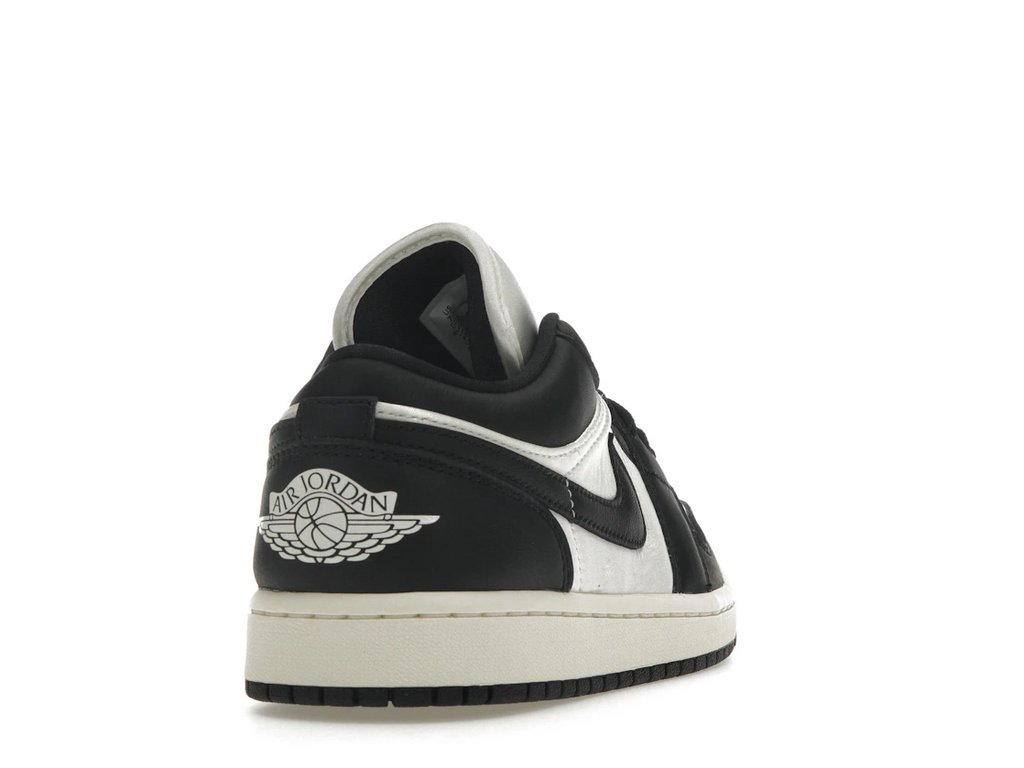 Air Jordan 1 Low SE Vintage Panda (W)