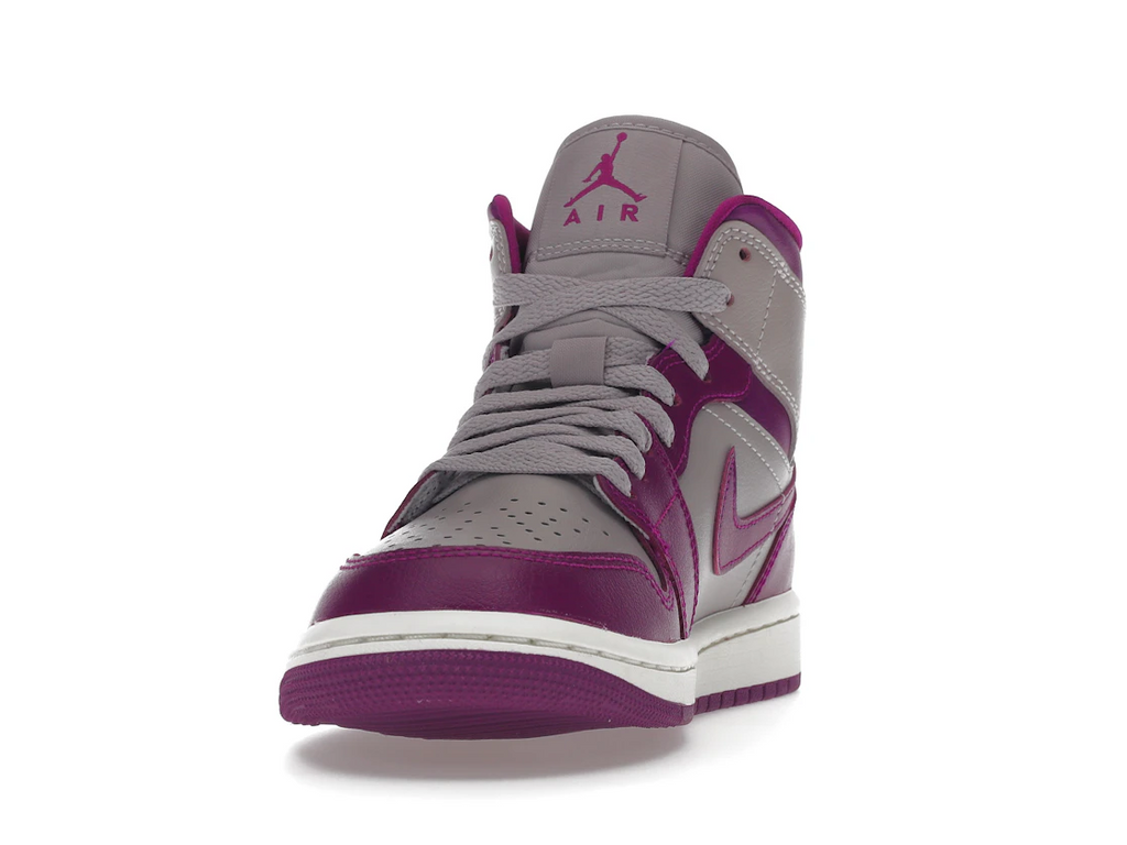 Air Jordan 1 Mid Magenta 2022 (W)