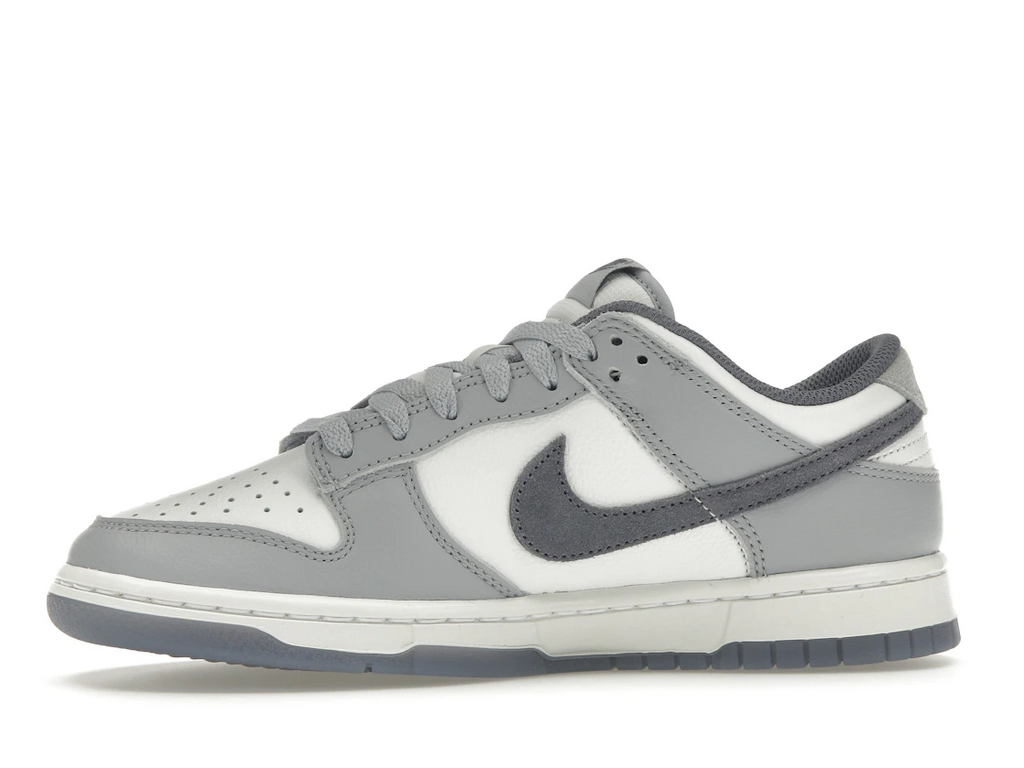 Nike Dunk Low Light Carbon