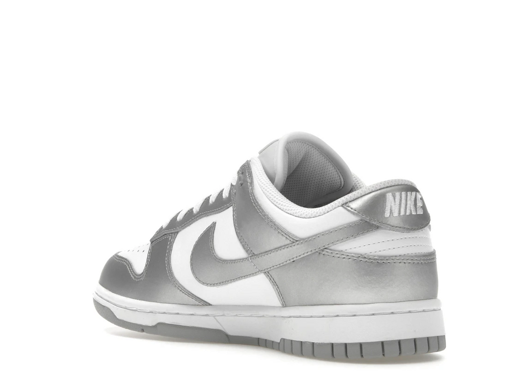 Nike Dunk Low Metallic Silver (W)