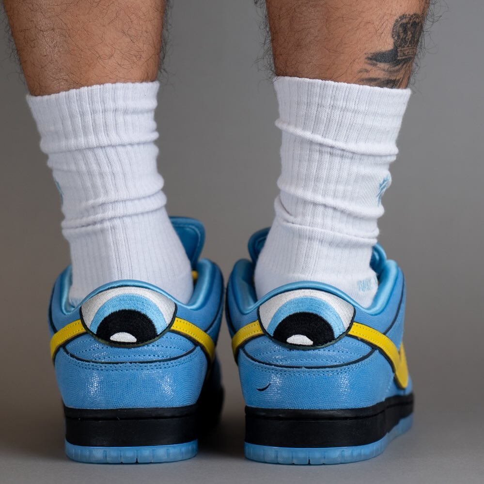 Nike SB Dunk Low The Powerpuff Girls Bubbles