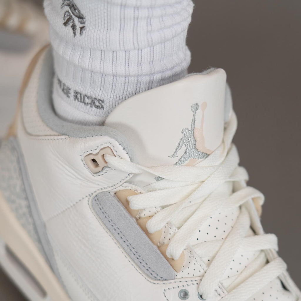 Air Jordan 3 Craft Ivory
