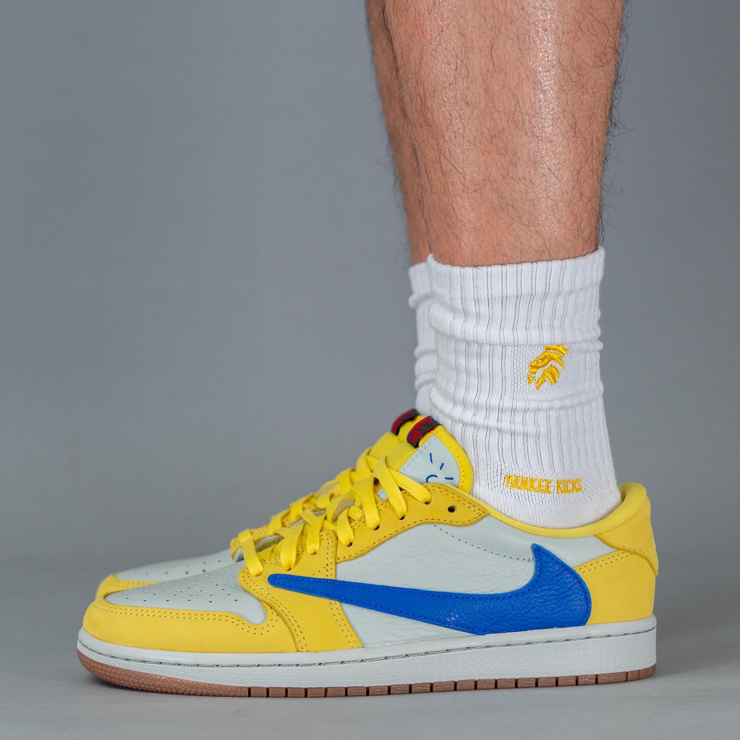 Air Jordan 1 Retro Low OG SP Travis Scott Canary