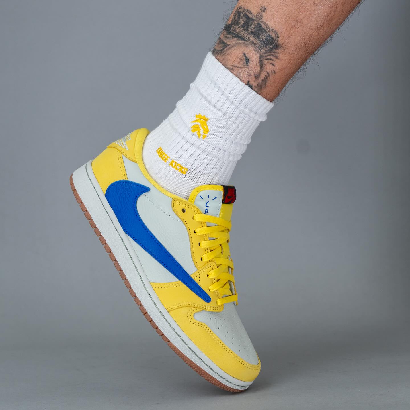 Air Jordan 1 Retro Low OG SP Travis Scott Canary