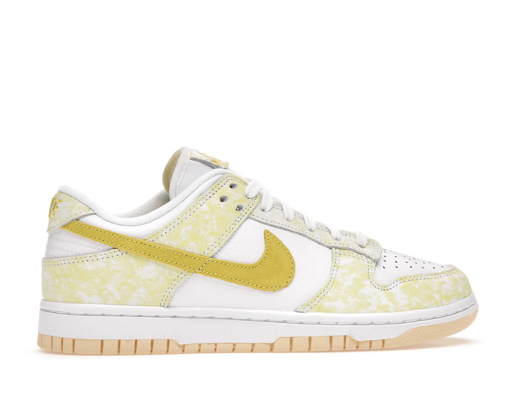 Nike Dunk Low Yellow Strike (W)