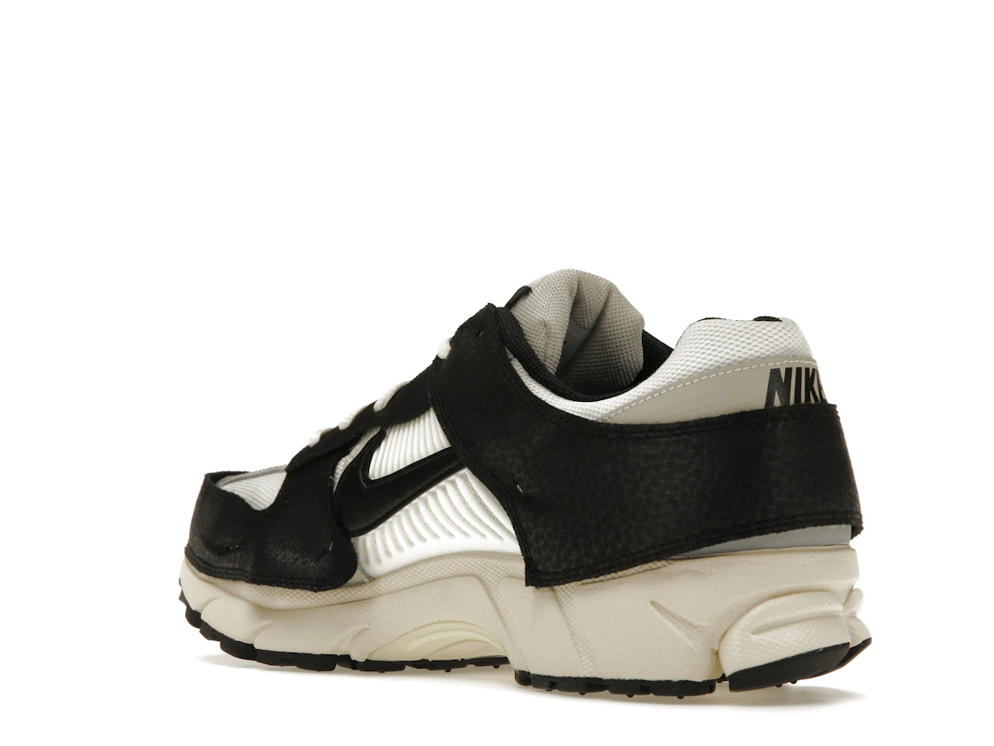Nike Zoom Vomero 5 Timeless Panda Dunk (W)
