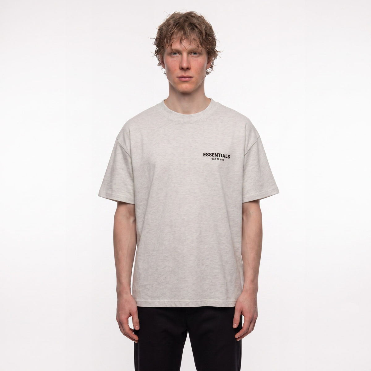 tričko Fear of God Essentials S22 T-shirt Light Oatmeal ADONIO