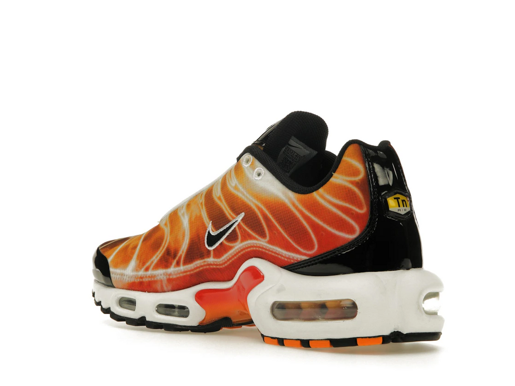 Nike Air Max Plus Light Photography