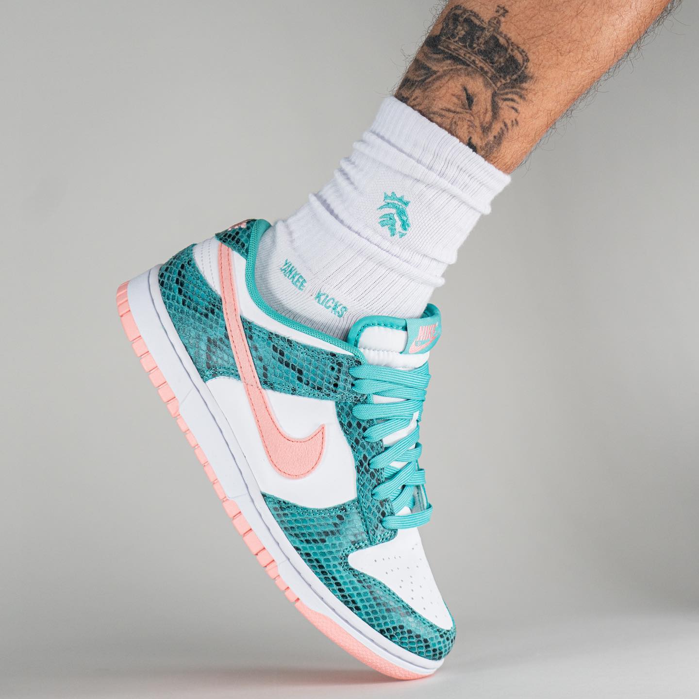 Nike Dunk Low Snakeskin Washed Teal Bleached Coral