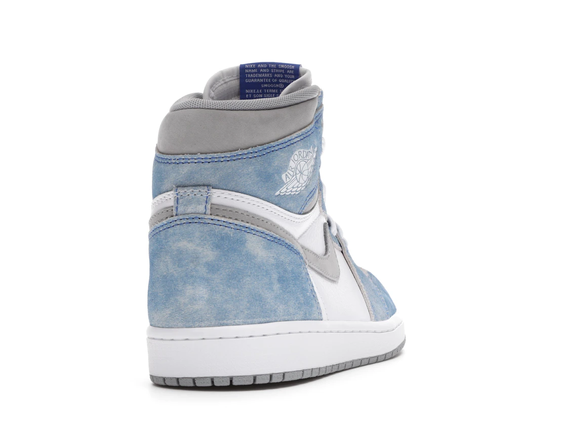Air Jordan 1 High Hyper Royal