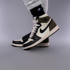 Air Jordan 1 High Mocha