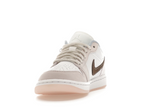 Jordan 1 Low Coral (W)