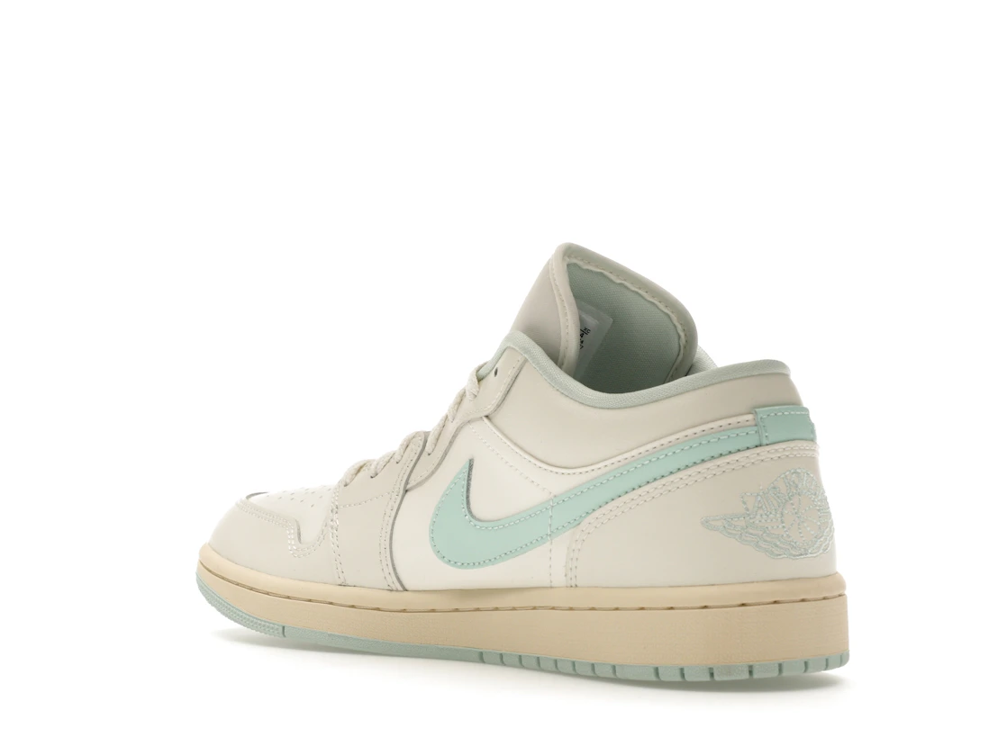 Jordan 1 Low Sail Igloo (W)