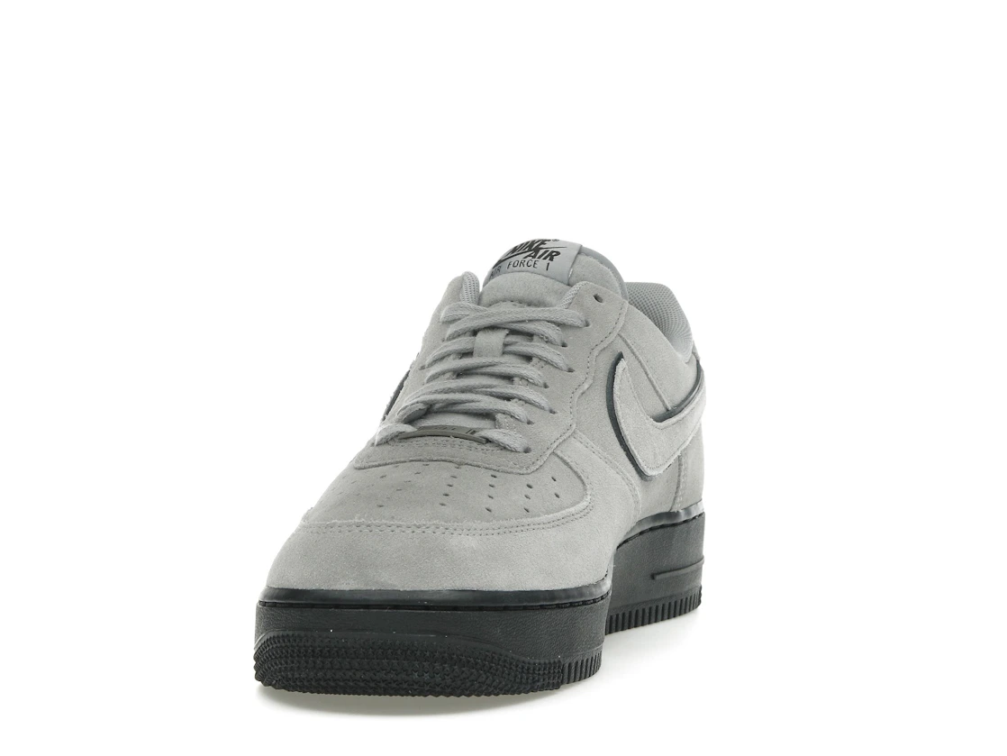 Nike Air Force 1 Low '07 LV8 Light Smoke Grey Suede Black