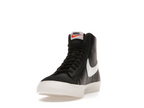 tenisky a boty Nike Blazer Mid 77 Vintage Black Sail BQ6806-002 ADONIO